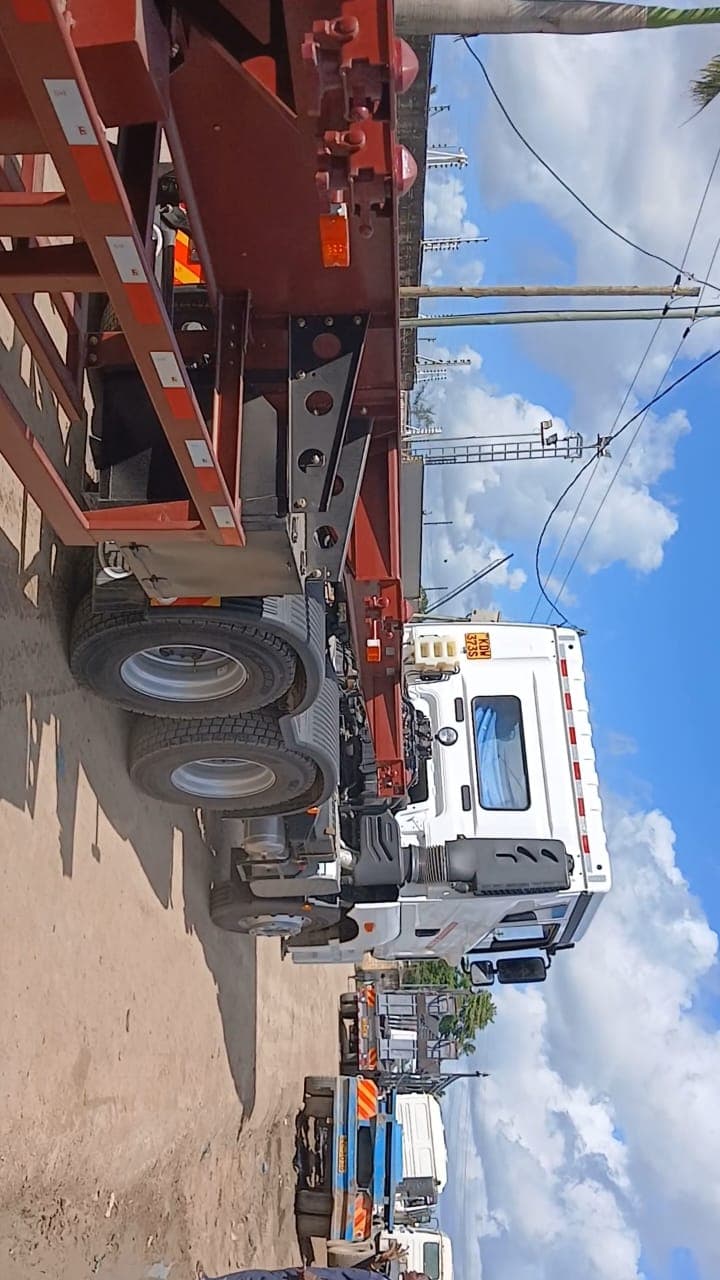 Heavy goods vehicle in transit