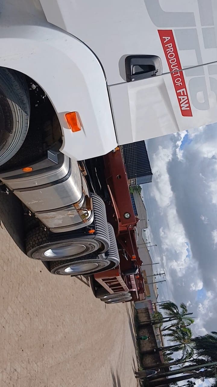 Mithal Carrier Logistics cargo truck